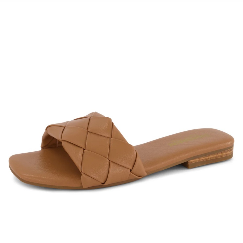 Elegant Tan Woven Slide Sandals